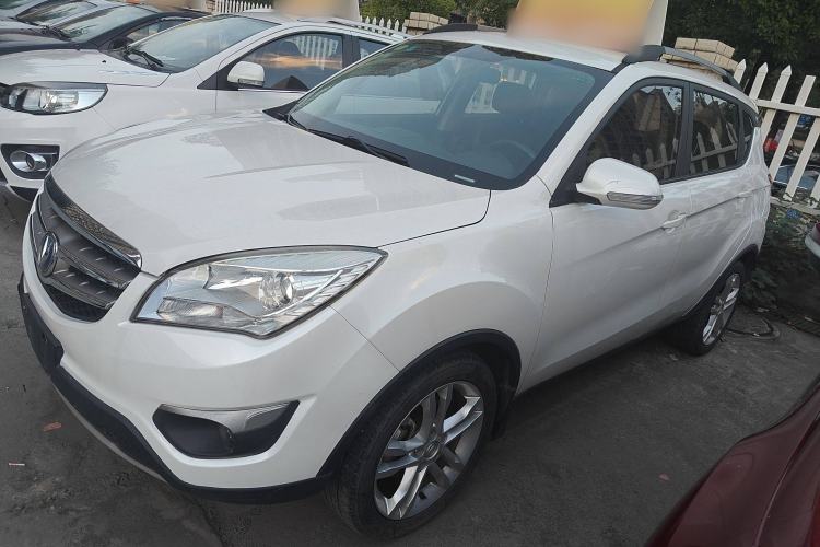 Used CHANGAN CS35 2012 1.6L Manual Luxury Model China IV Standard Exterior 5