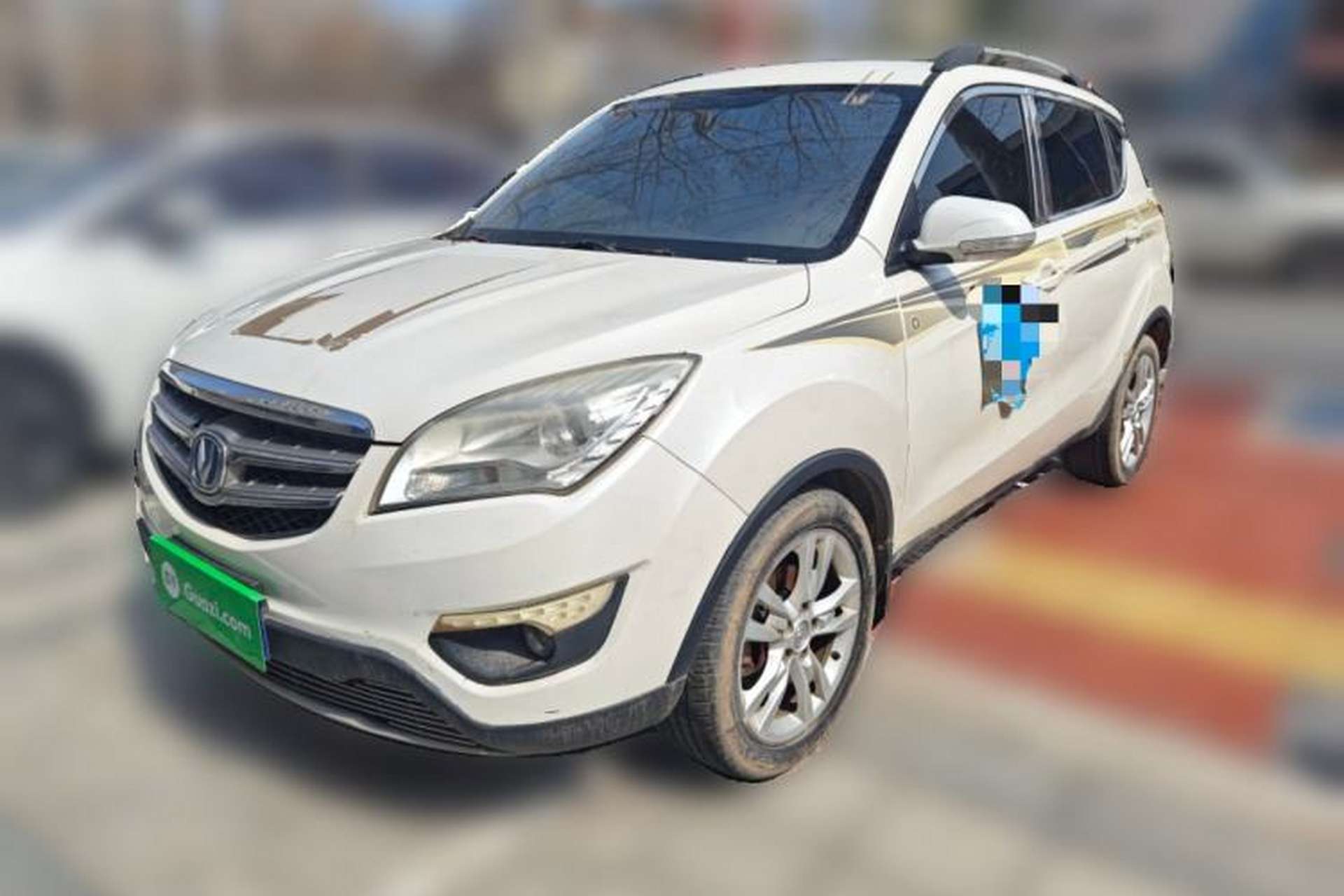 Used CHANGAN CS35 2012 1.6L Manual Luxury Model China IV Standard Front Left 45 Deg