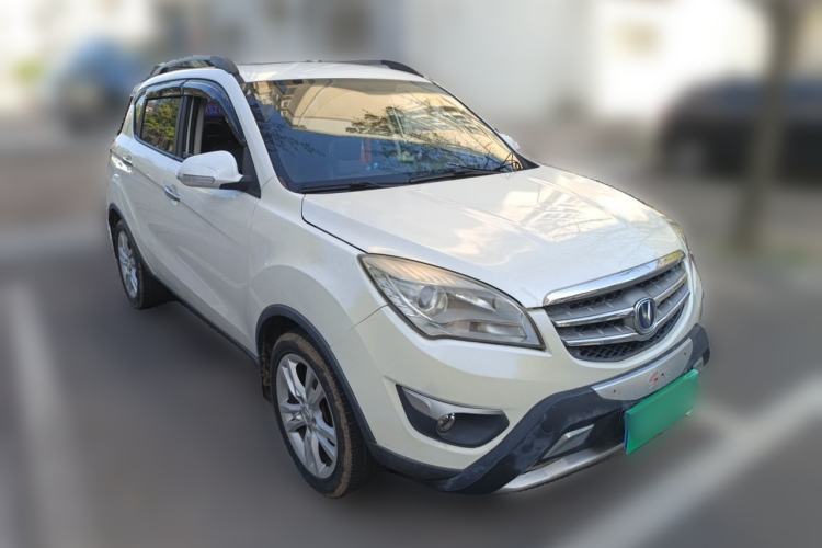 Used CHANGAN CS35 2012 1.6L Automatic Luxury Version China IV Standard Front Right 45 Deg