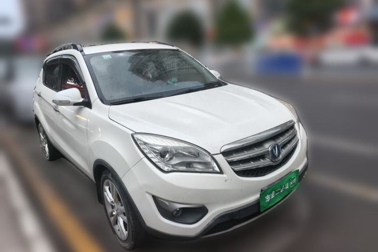 Used CHANGAN CS35 2012 1.6L Automatic Luxury Version China IV Standard Front Right 45 Deg