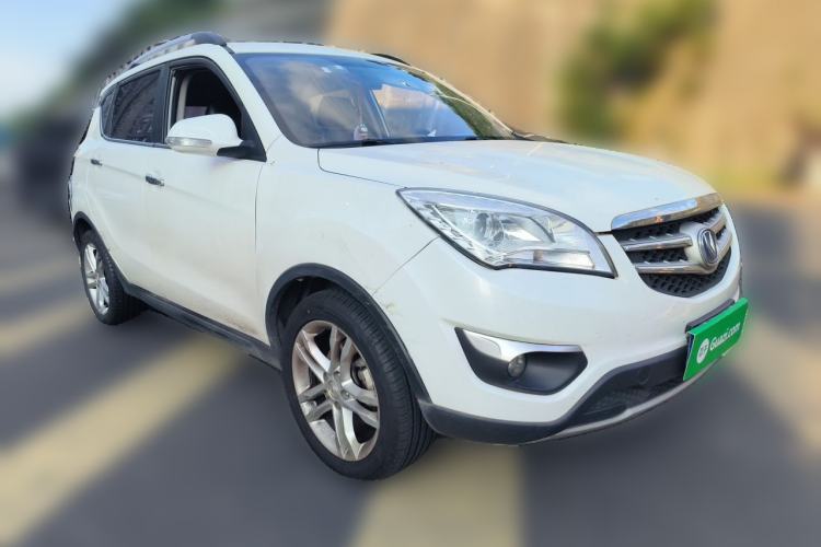 Used CHANGAN CS35 2012 1.6L Automatic Luxury Version China IV Standard Front Right 45 Deg