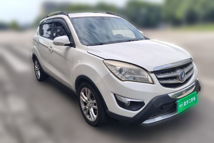 Used CHANGAN CS35 2012 1.6L Manual Comfort Edition China IV Standard Front Right 45 Deg