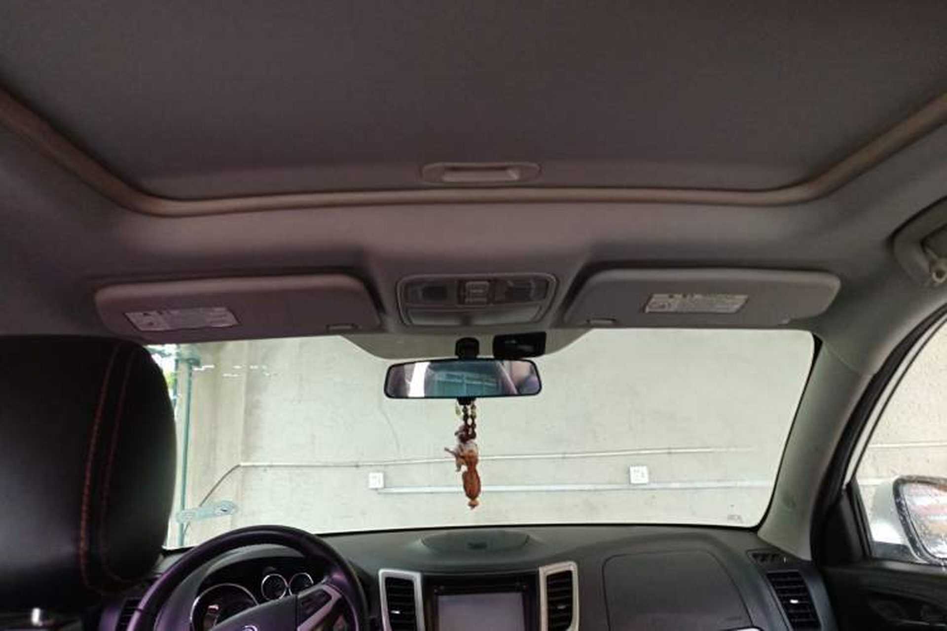 Used CHANGAN CS35 2012 1.6L Automatic Luxury Version China IV Standard Headliner