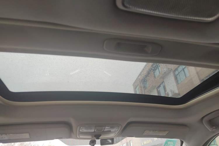 Used CHANGAN CS35 2012 1.6L Manual Comfort Version China V Standard Headliner