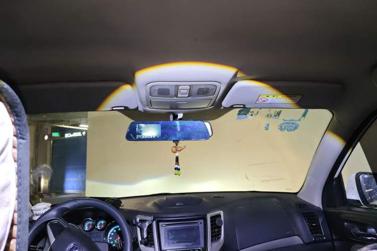 Used CHANGAN CS35 2012 1.6L Manual Comfort Edition China IV Standard Headliner