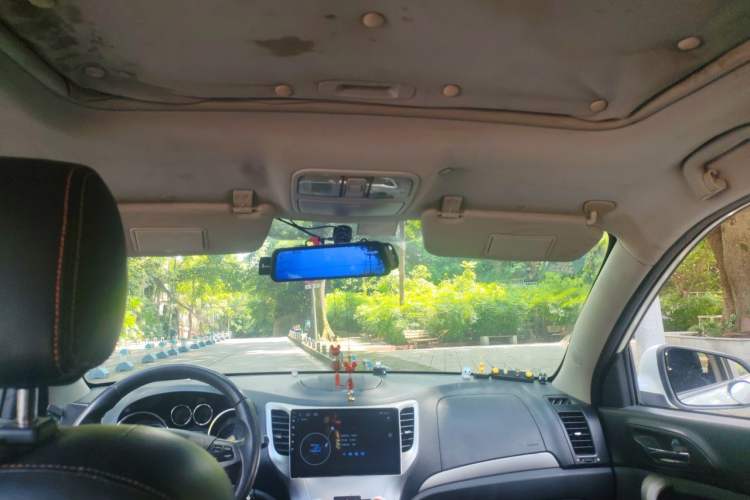 Used CHANGAN CS35 2012 1.6L Automatic Luxury Version China IV Standard Headliner
