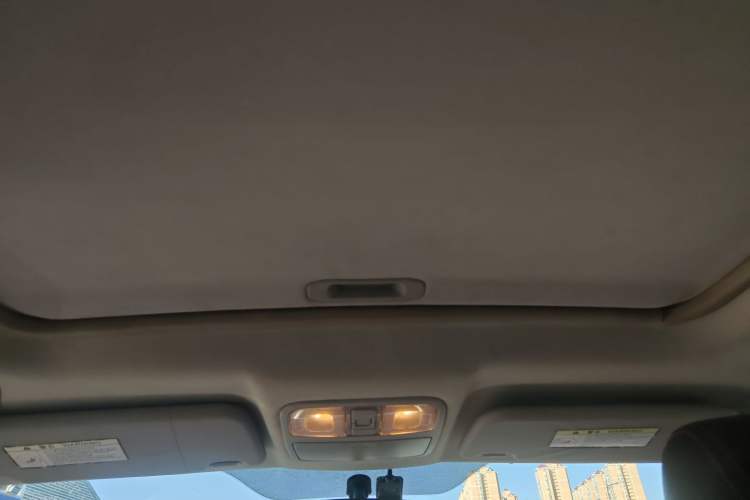 Used CHANGAN CS35 2012 1.6L Automatic Luxury Version China IV Standard Headliner
