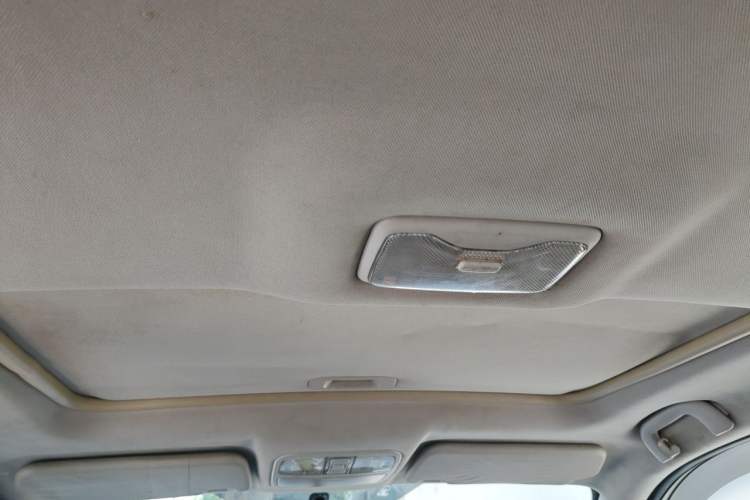 Used CHANGAN CS35 2012 1.6L Manual Luxury Model China IV Standard Headliner