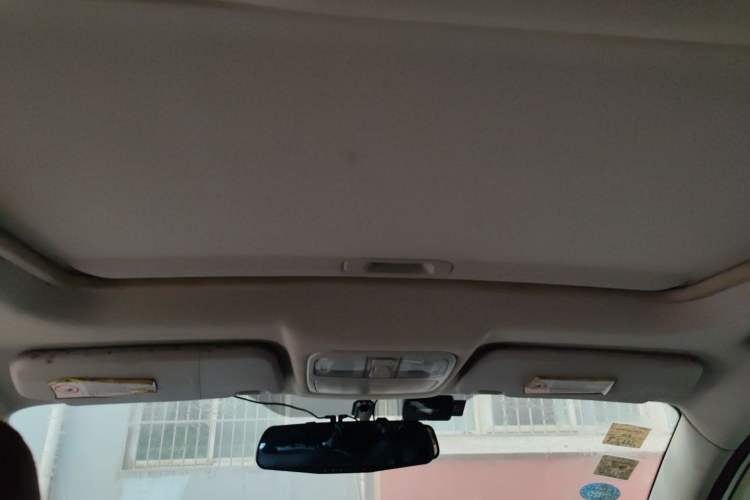Used CHANGAN CS35 2012 1.6L Manual Luxury Model China IV Standard Headliner