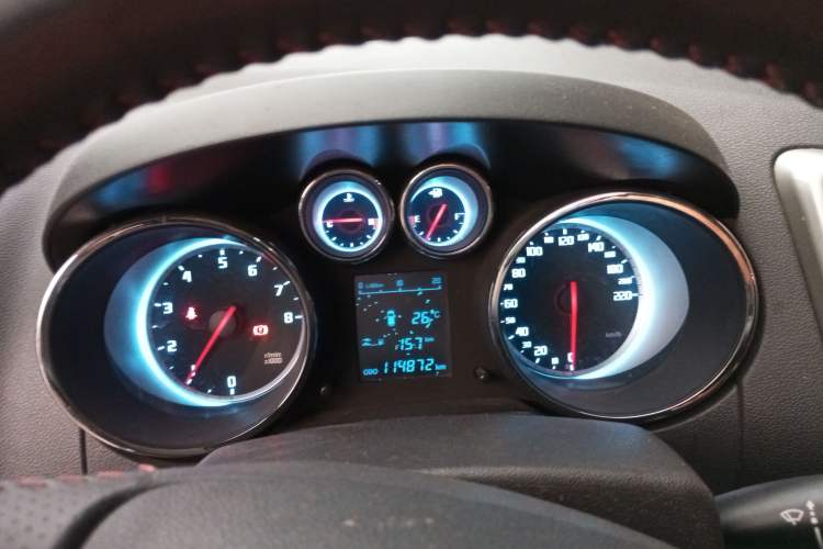Used CHANGAN CS35 2012 1.6L Manual Luxury Model China IV Standard Instrument Cluster