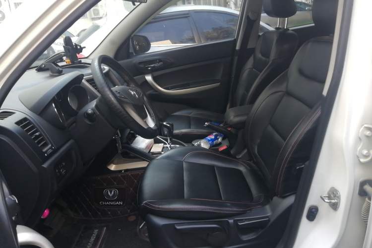 Used CHANGAN CS35 2012 1.6L Automatic Luxury Version China IV Standard Left Front Seat