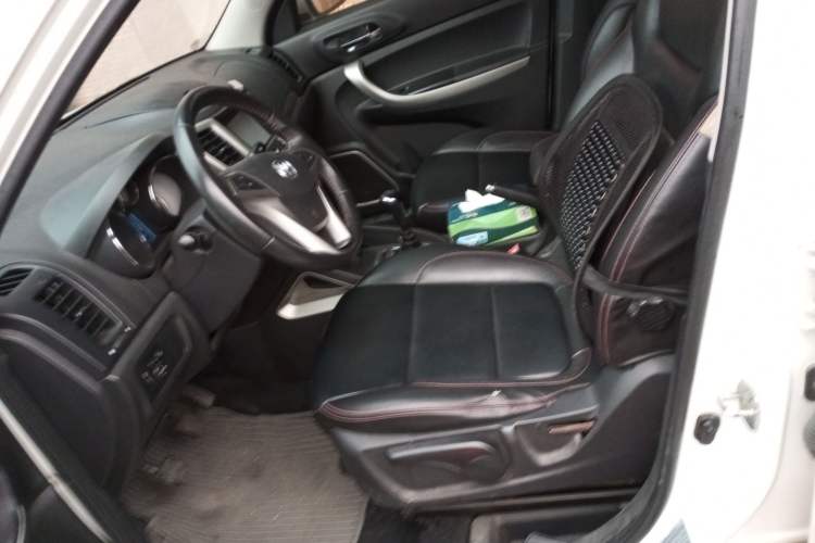 Used CHANGAN CS35 2012 1.6L Manual Luxury Model China IV Standard Left Front Seat