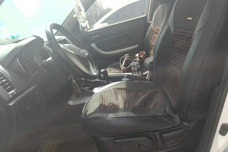 Used CHANGAN CS35 2012 1.6L Automatic Luxury Version China V Standard Left Front Seat