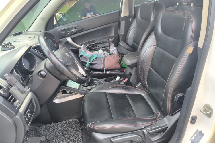 Used CHANGAN CS35 2012 1.6L Manual Comfort Edition China IV Standard Left Front Seat
