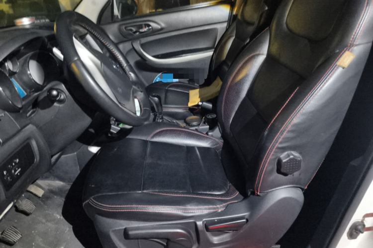 Used CHANGAN CS35 2012 1.6L Manual Luxury Model China IV Standard Left Front Seat