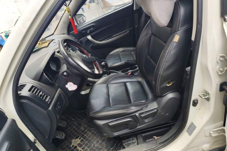 Used CHANGAN CS35 2012 1.6L Manual Comfort Version China V Standard Left Front Seat