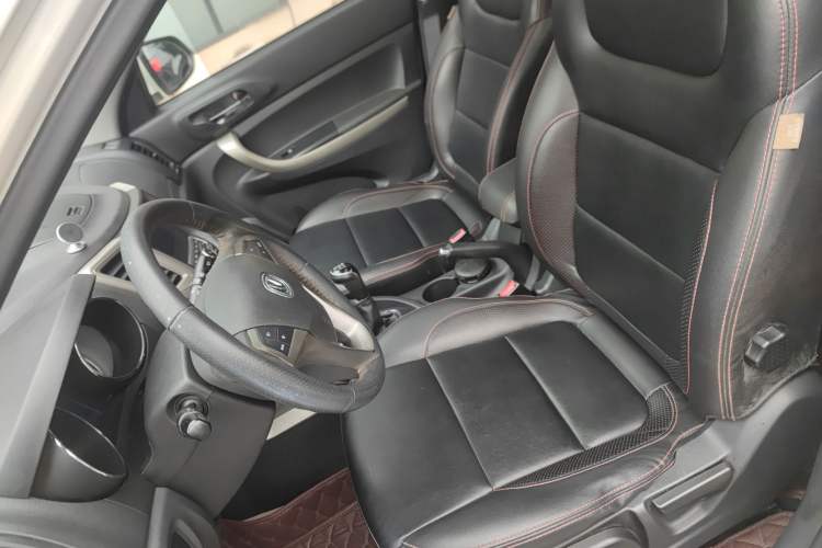 Used CHANGAN CS35 2012 1.6L Manual Luxury Model China IV Standard Left Front Seat