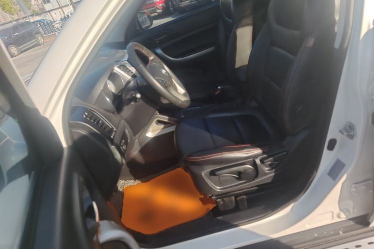 Used CHANGAN CS35 2012 1.6L Automatic Luxury Version China IV Standard Left Front Seat