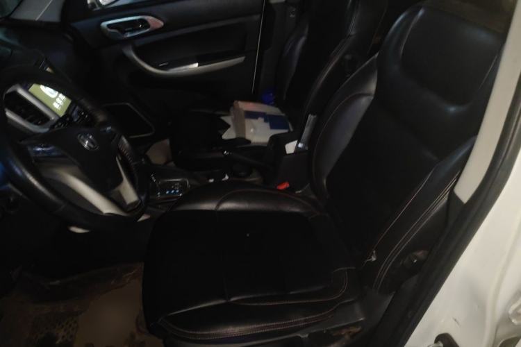 Used CHANGAN CS35 2012 1.6L Automatic Luxury Version China V Standard Left Front Seat