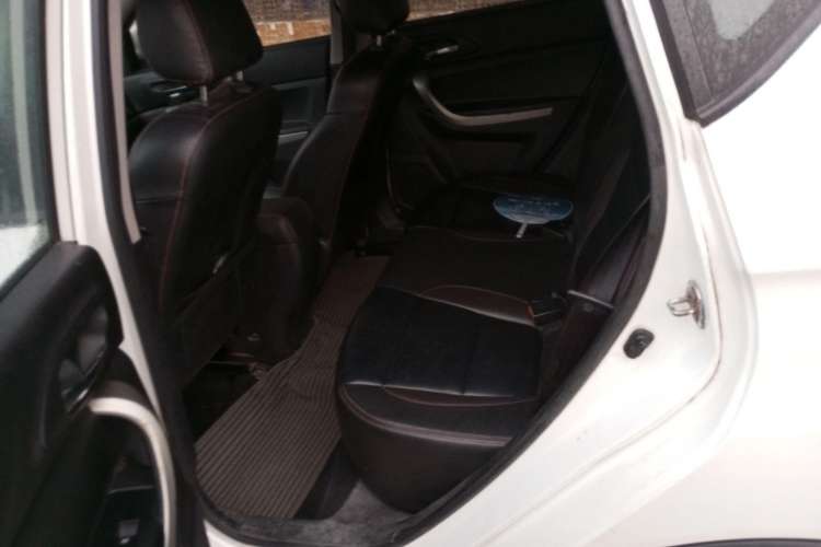 Used CHANGAN CS35 2012 1.6L Manual Luxury Model China IV Standard Left Rear Seat