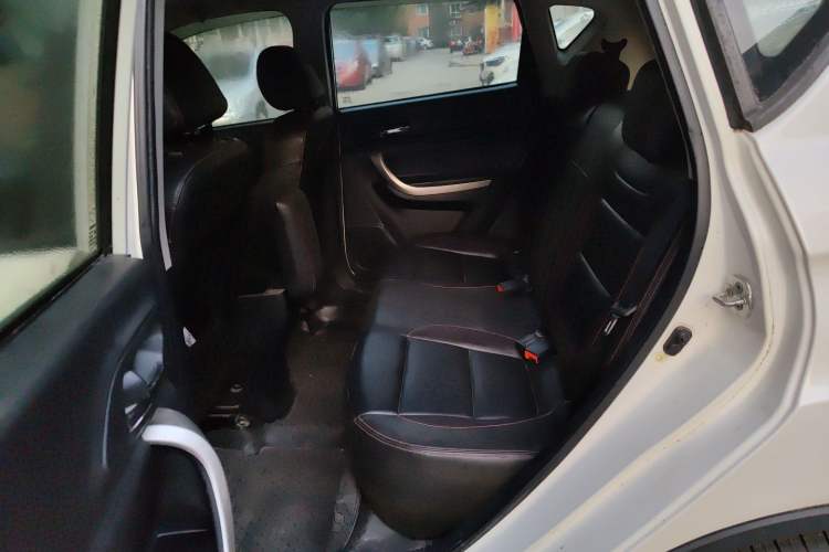 Used CHANGAN CS35 2012 1.6L Manual Luxury Model China IV Standard Left Rear Seat