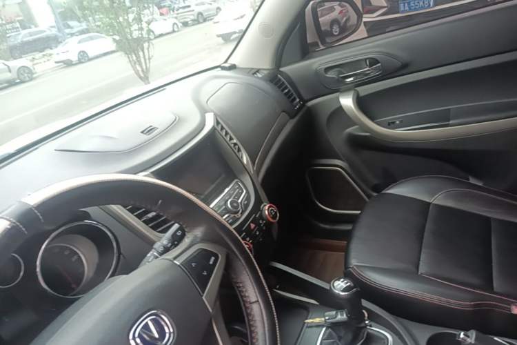 Used CHANGAN CS35 2012 1.6L Manual Comfort Edition China IV Standard Odometer Close Up