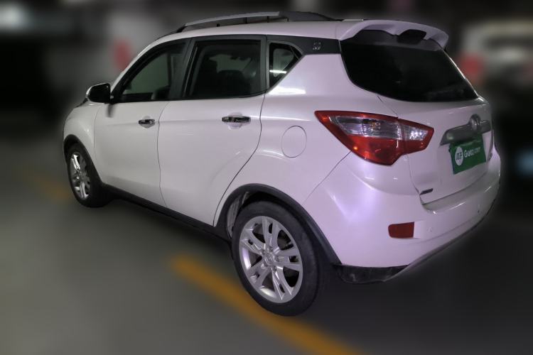Used CHANGAN CS35 2012 1.6L Automatic Luxury Version China IV Standard Rear Left 45 Deg