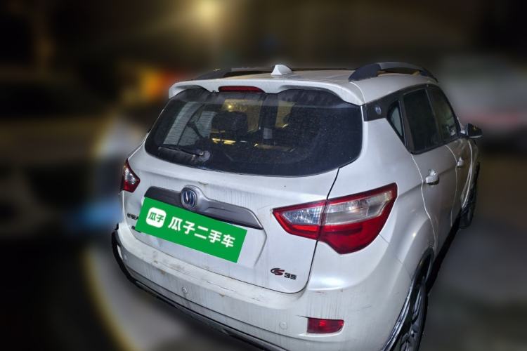 Used CHANGAN CS35 2012 1.6L Manual Luxury Model China IV Standard Rear Right 45 Deg