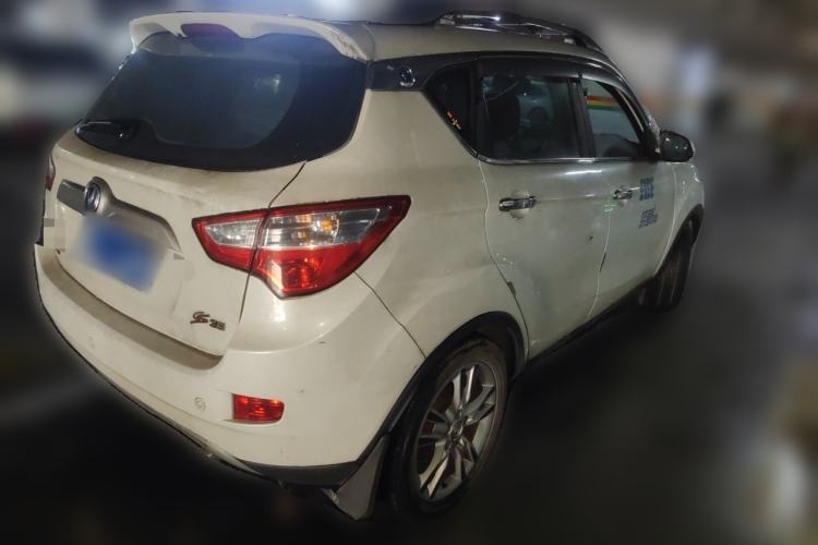 Used CHANGAN CS35 2012 1.6L Automatic Luxury Version China V Standard Rear Right 45 Deg