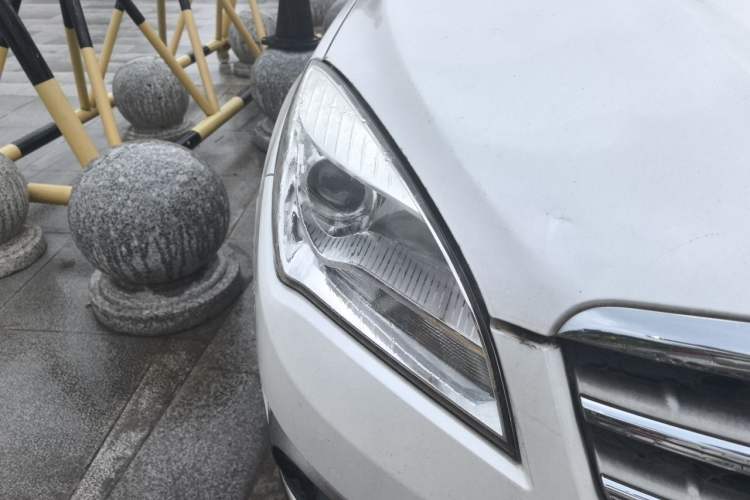 Used CHANGAN CS35 2012 1.6L Manual Luxury Version China V Standard Right Front Headlight