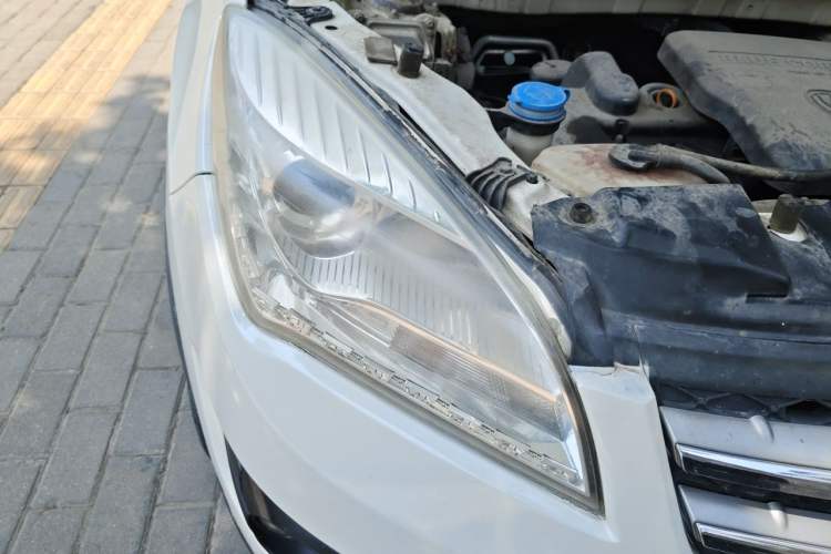 Used CHANGAN CS35 2012 1.6L Manual Luxury Model China IV Standard Right Front Headlight
