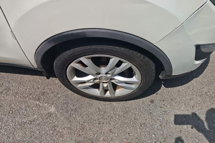 Used CHANGAN CS35 2012 1.6L Automatic Luxury Version China IV Standard Right Front Wheel Hub
