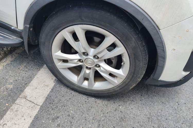 Used CHANGAN CS35 2012 1.6L Manual Comfort Version China V Standard Right Front Wheel Hub