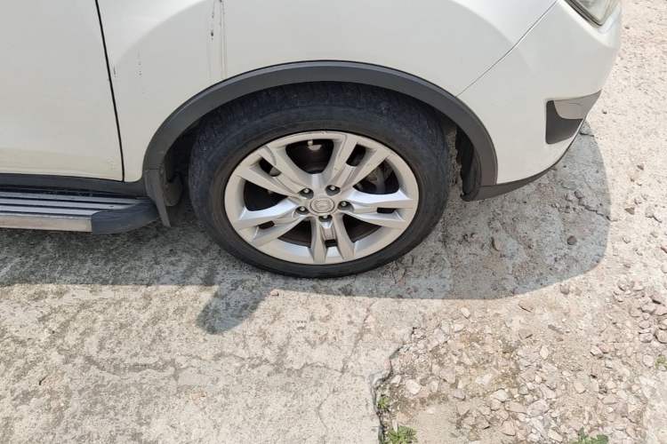 Used CHANGAN CS35 2012 1.6L Manual Comfort Edition China IV Standard Right Front Wheel Hub