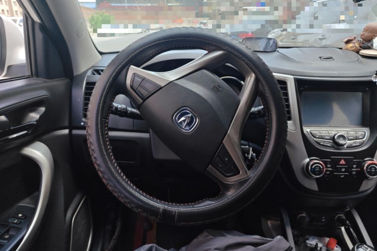 Used CHANGAN CS35 2012 1.6L Manual Luxury Model China IV Standard Steering Wheel