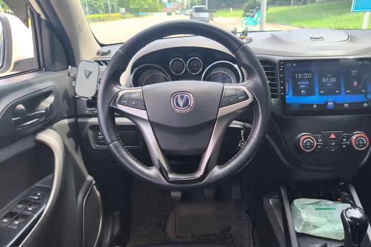 Used CHANGAN CS35 2012 1.6L Manual Comfort Edition China IV Standard Steering Wheel