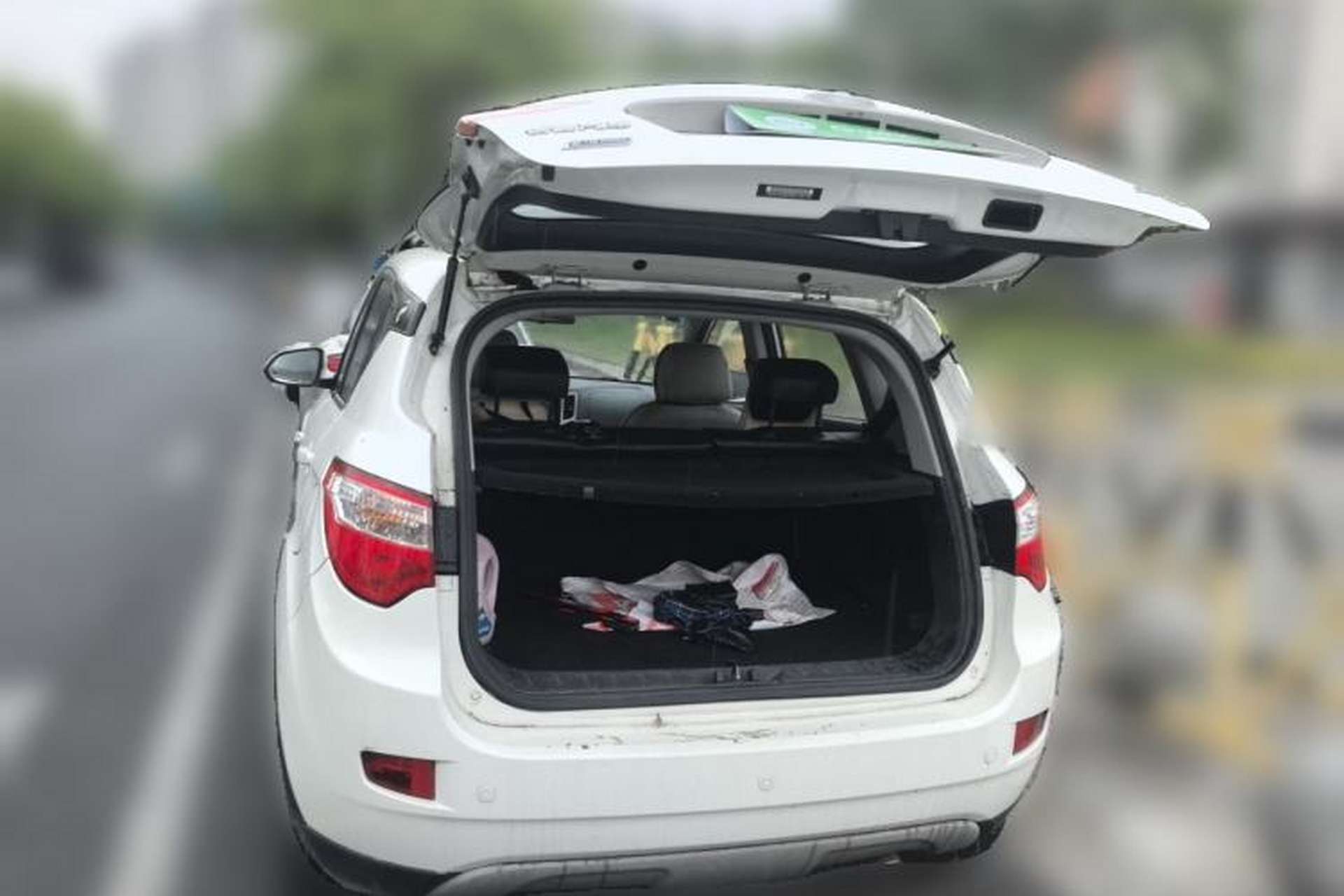 Used CHANGAN CS35 2012 1.6L Manual Luxury Version China V Standard Trunk