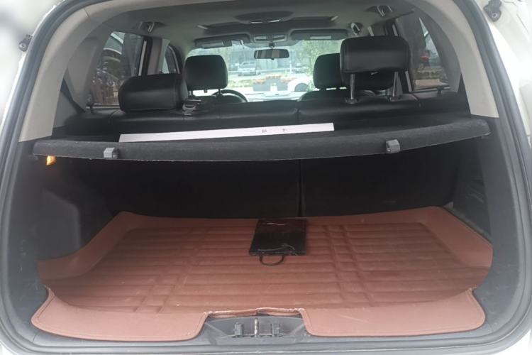 Used CHANGAN CS35 2012 1.6L Manual Comfort Edition China IV Standard Trunk