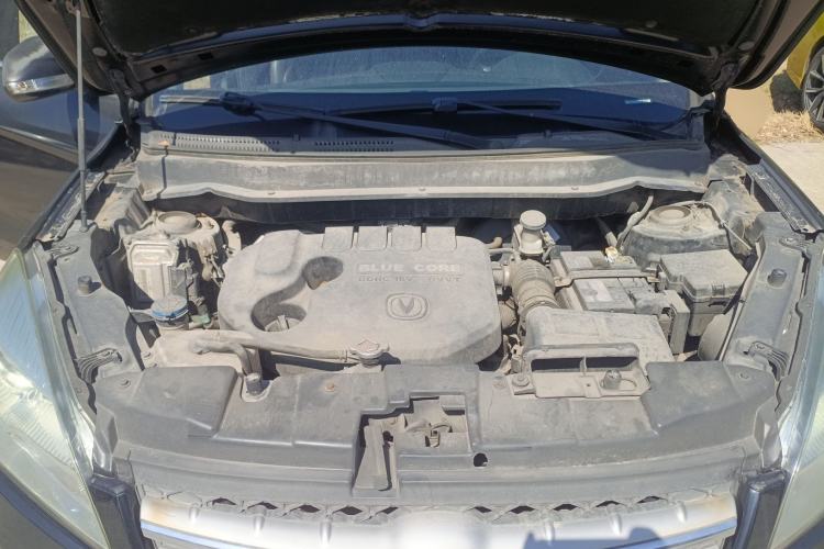 Used CHANGAN CS35 2014 1.6L Automatic Luxury Model China V Standard Engine Bay