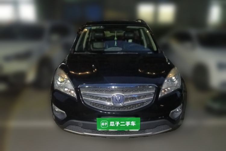 Used CHANGAN CS35 2014 1.6L Manual Luxury Model China IV Standard Front