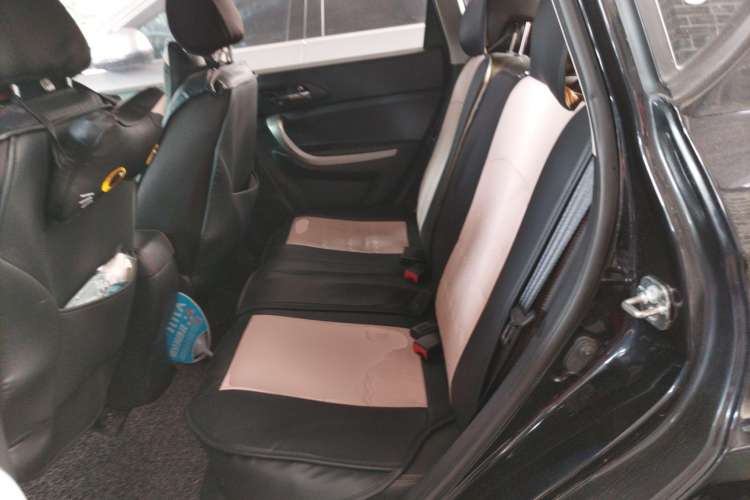 Used CHANGAN CS35 2014 1.6L Automatic Luxury Model China IV Standard Left Rear Seat