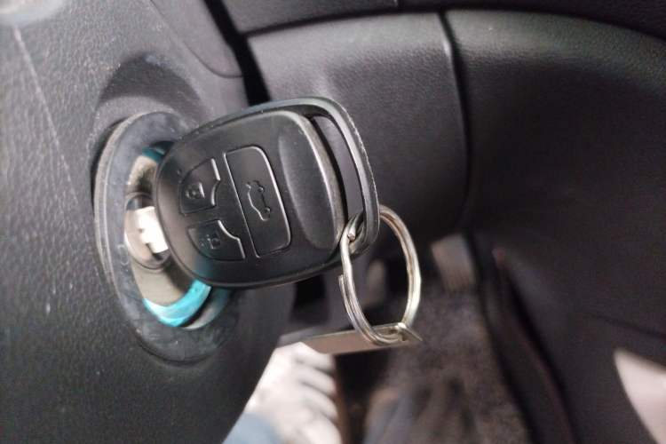 Used CHANGAN CS35 2014 1.6L Automatic Luxury Model China IV Standard Vehicle Key