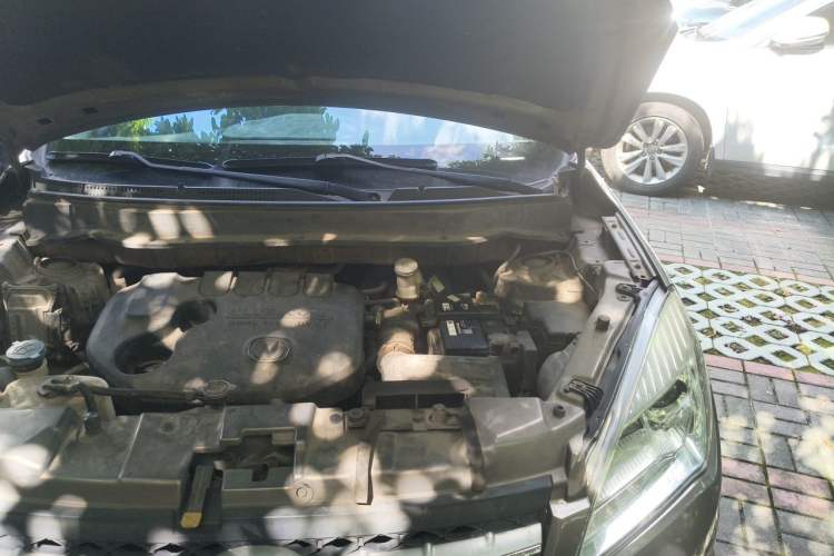 Used CHANGAN CS35 2014 1.6L Automatic Luxury Model China IV Standard Engine Bay Left