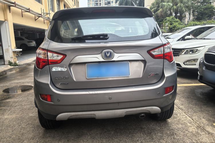 Used CHANGAN CS35 2014 1.6L Automatic Luxury Model China IV Standard Exterior 5