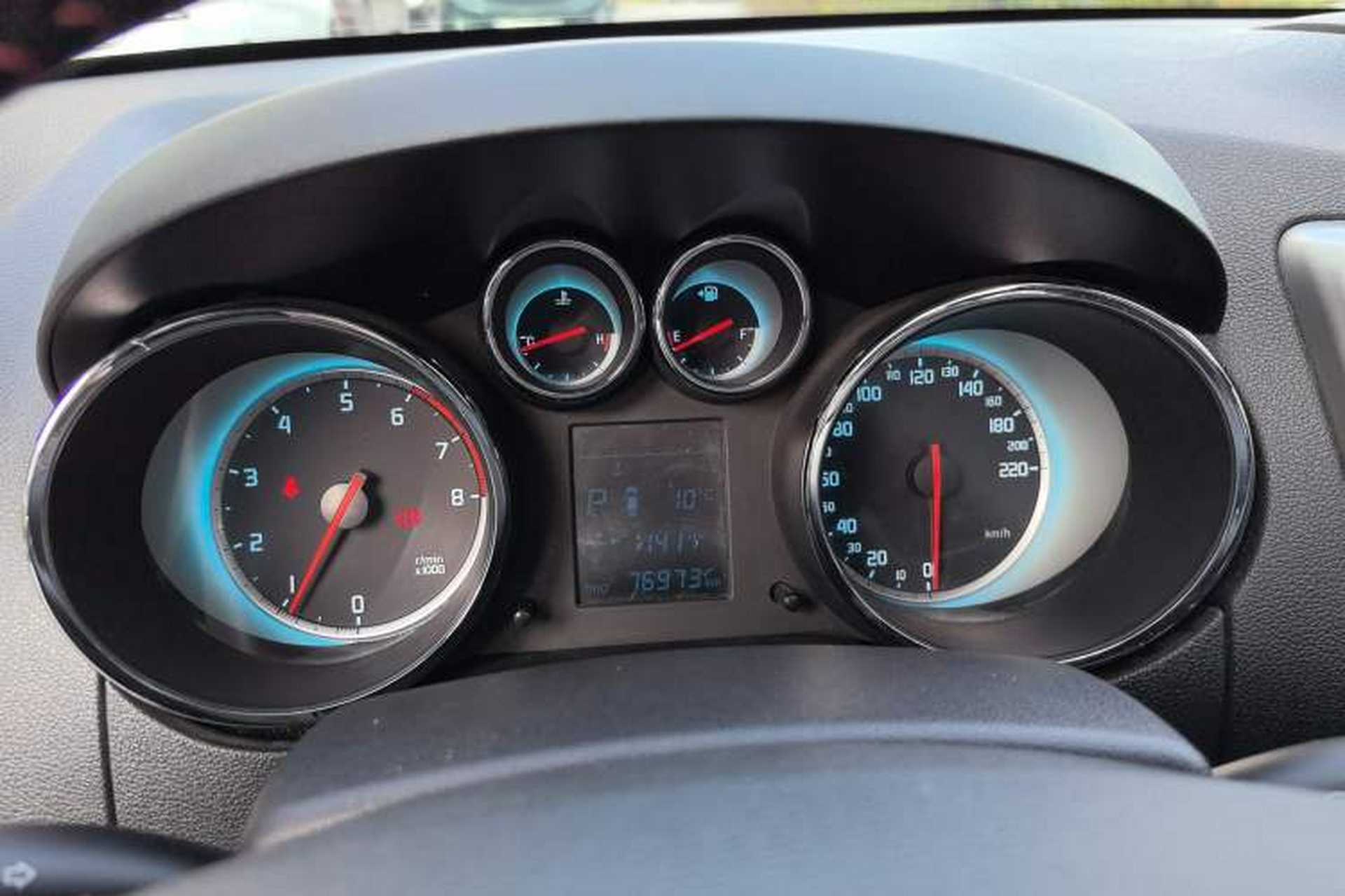 Used CHANGAN CS35 2014 1.6L Automatic Luxury Model China IV Standard Instrument Cluster
