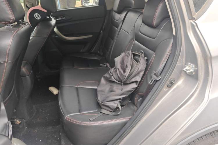 Used CHANGAN CS35 2014 1.6L Manual Luxury Model China IV Standard Left Rear Seat