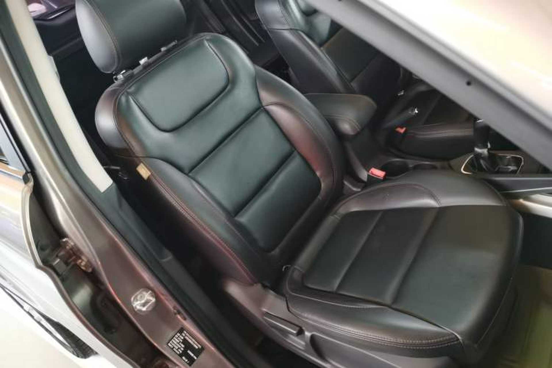 Used CHANGAN CS35 2014 1.6L Manual Luxury Model China IV Standard Right Front Seat