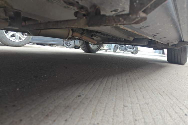Used CHANGAN CS35 2014 1.6L Manual Luxury Model China IV Standard Chassis Front Left