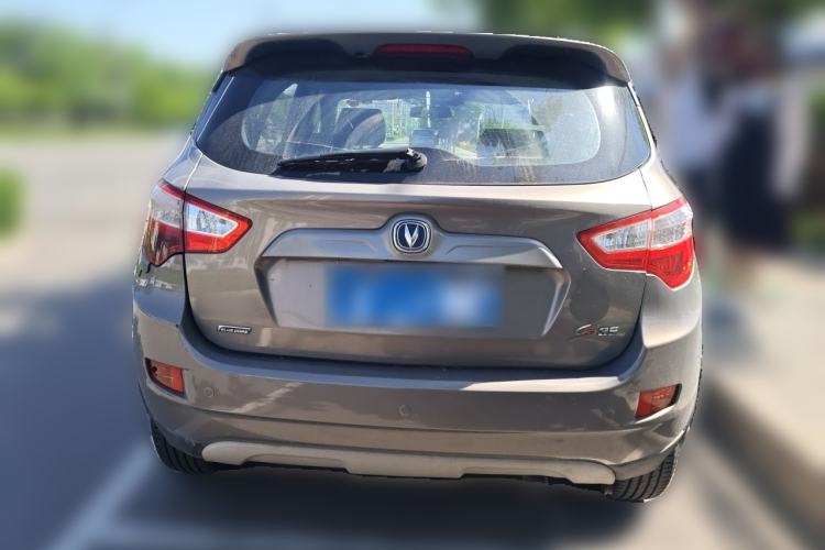 Used CHANGAN CS35 2014 1.6L Automatic Luxury Model China V Standard Exterior 4