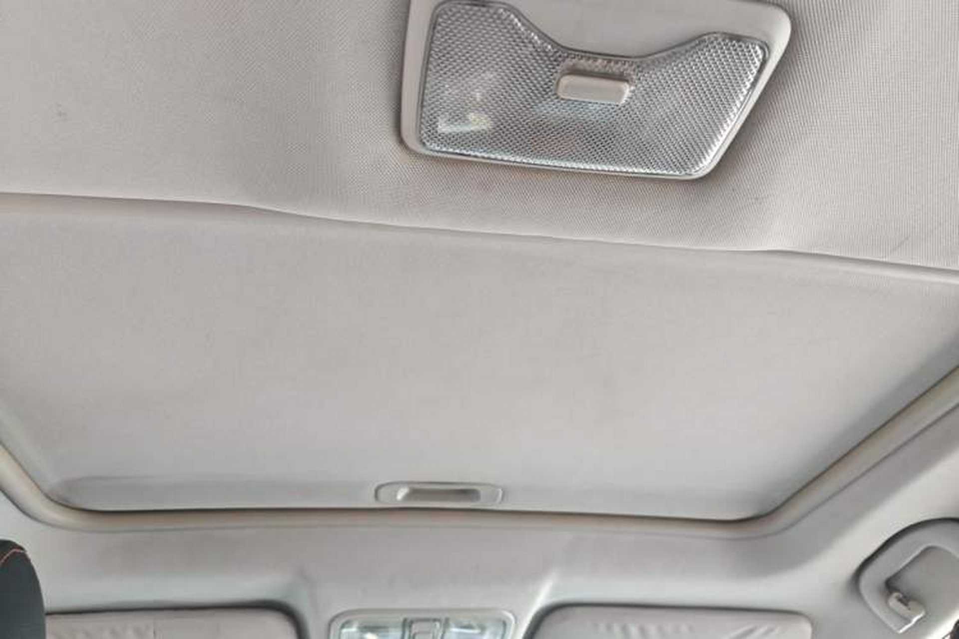 Used CHANGAN CS35 2014 1.6L Manual Luxury Model China IV Standard Headliner